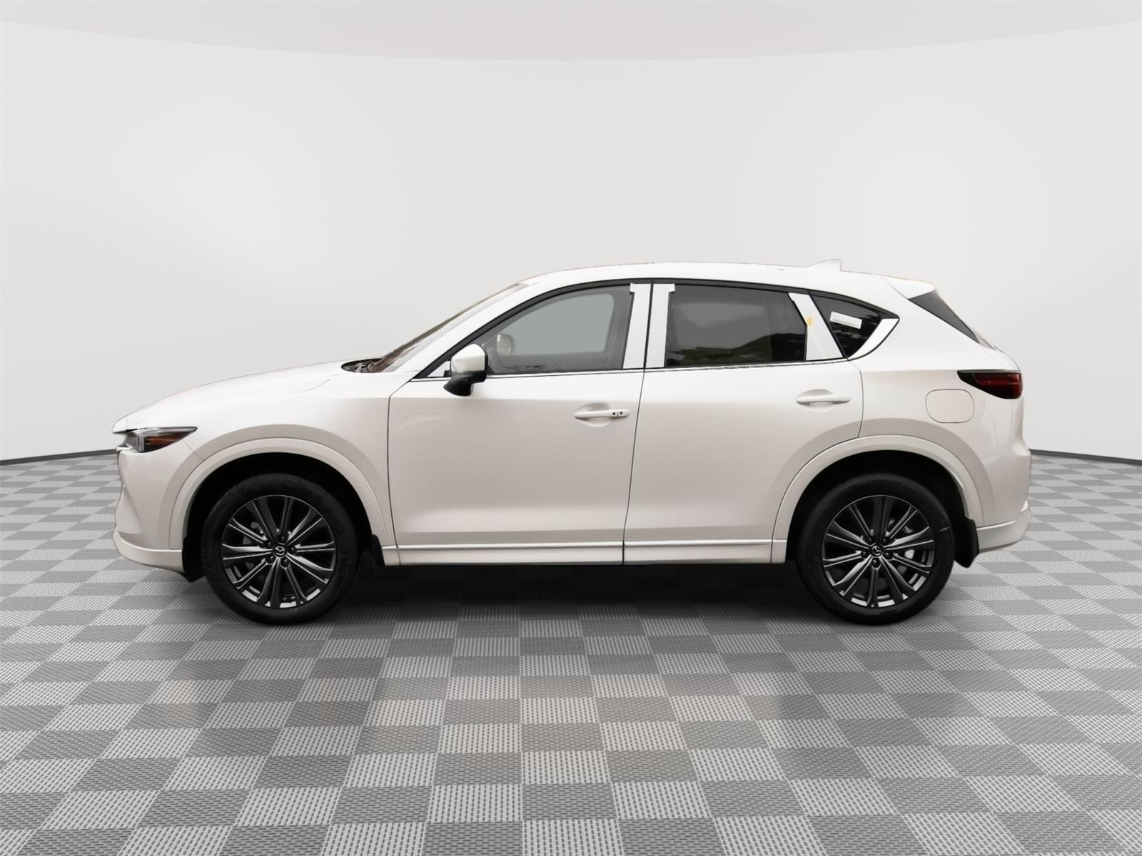 2025 Mazda CX-5 2.5 Turbo Signature photo 3