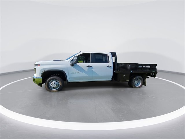 2025 Chevrolet Silverado 3500HD Work Truck photo 4