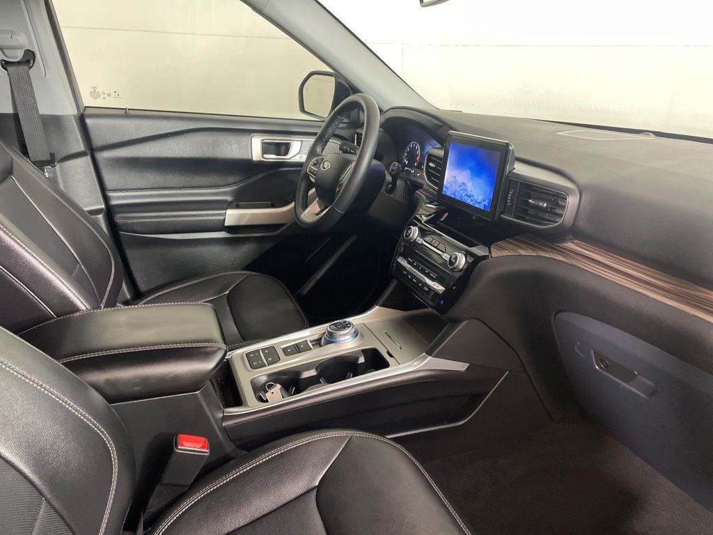 2024 Ford Explorer Limited photo 14