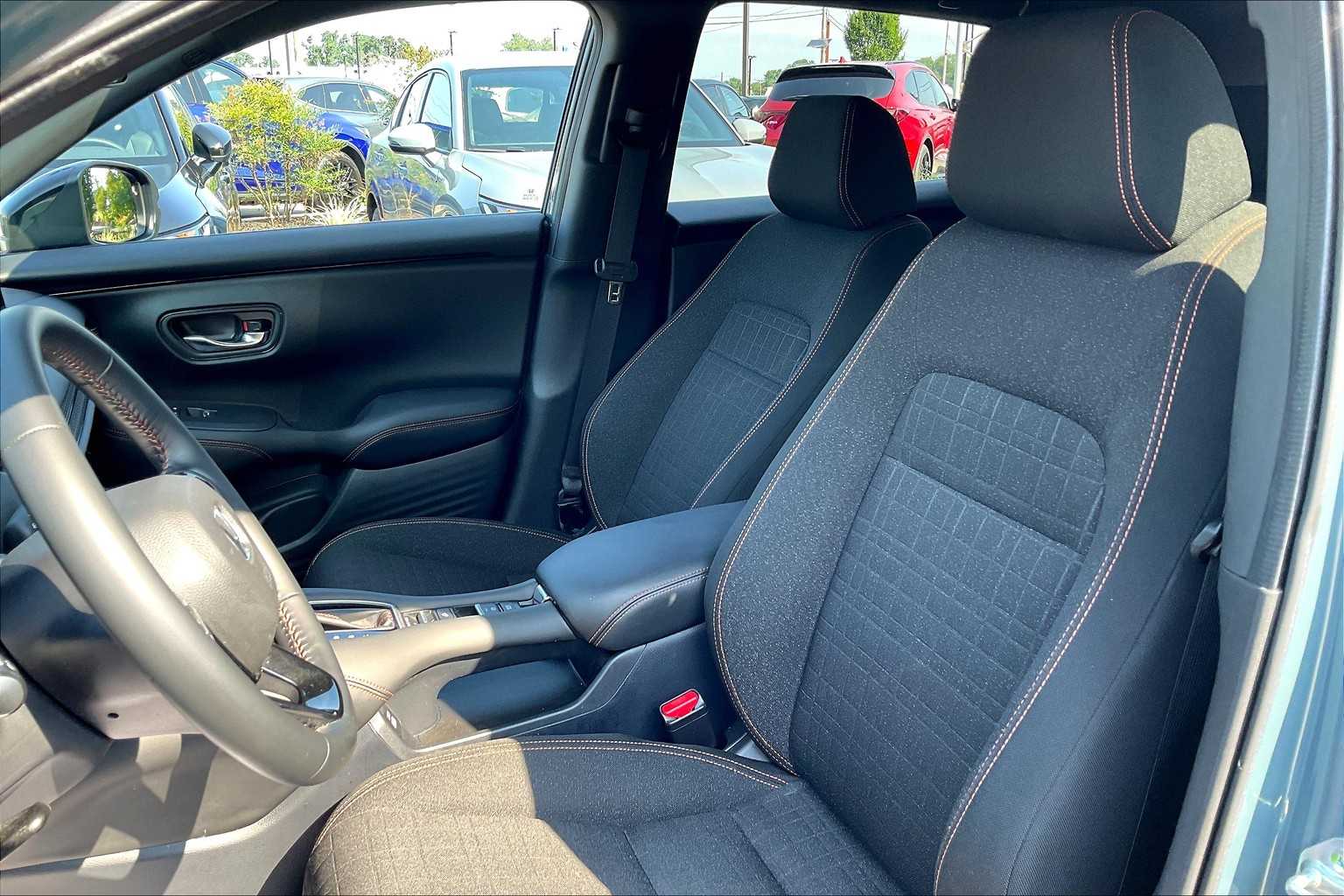 2023 Honda HR-V Sport photo 7