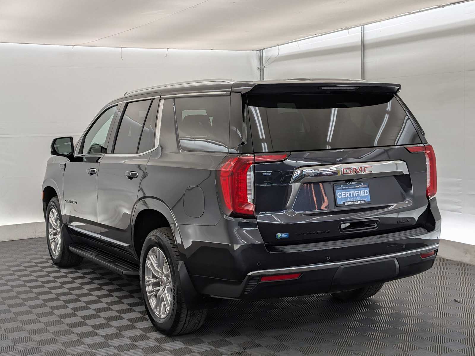 2023 Gmc Yukon SLT photo 4