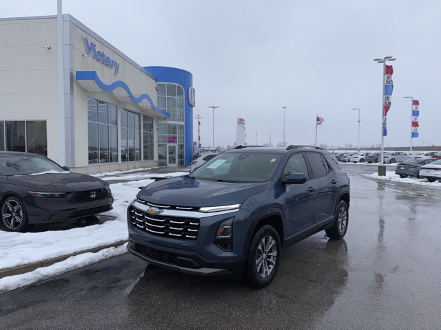 2025 Chevrolet Equinox LT's photo