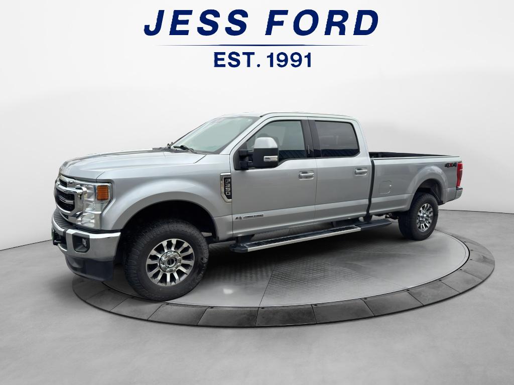 2022 Ford F-350 Lariat photo 2