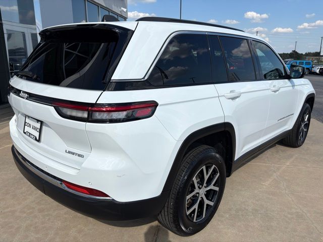2024 Jeep Grand Cherokee Limited photo 5