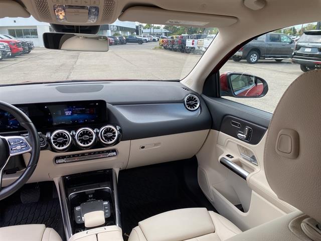 2022 Mercedes Benz GLA 250 4MATIC photo 13