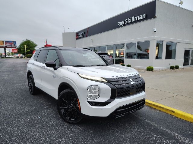 2025 Mitsubishi Outlander Plug-in Hybrid SEL Black Edition's photo