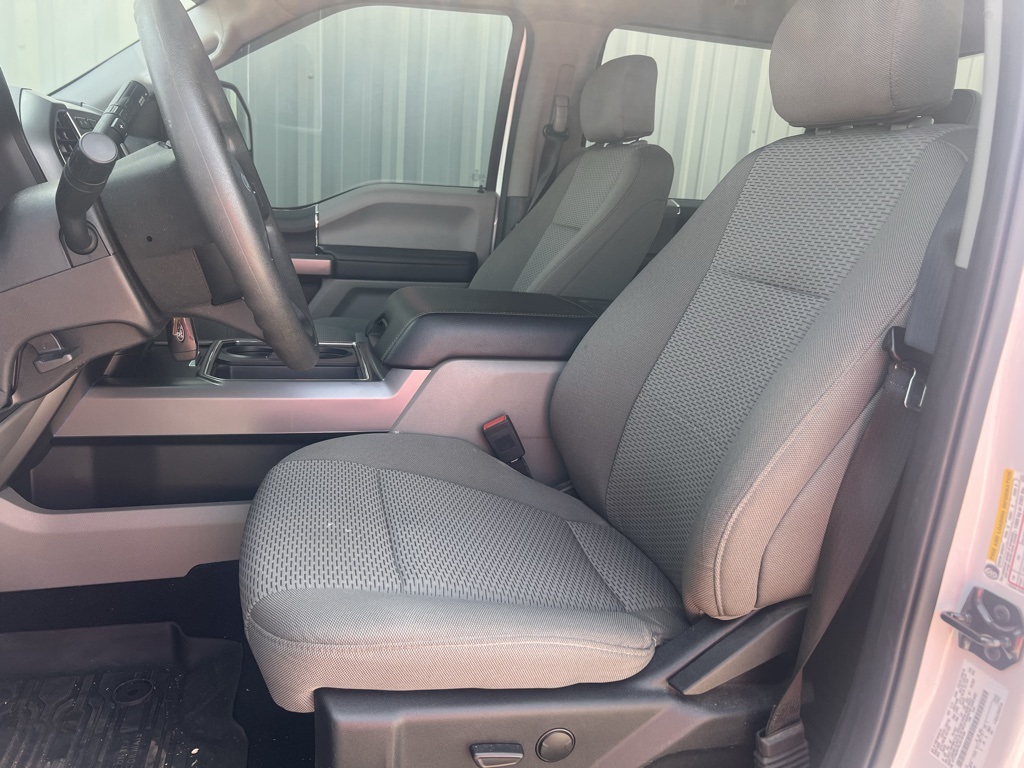 2020 Ford F-250 XLT photo 9
