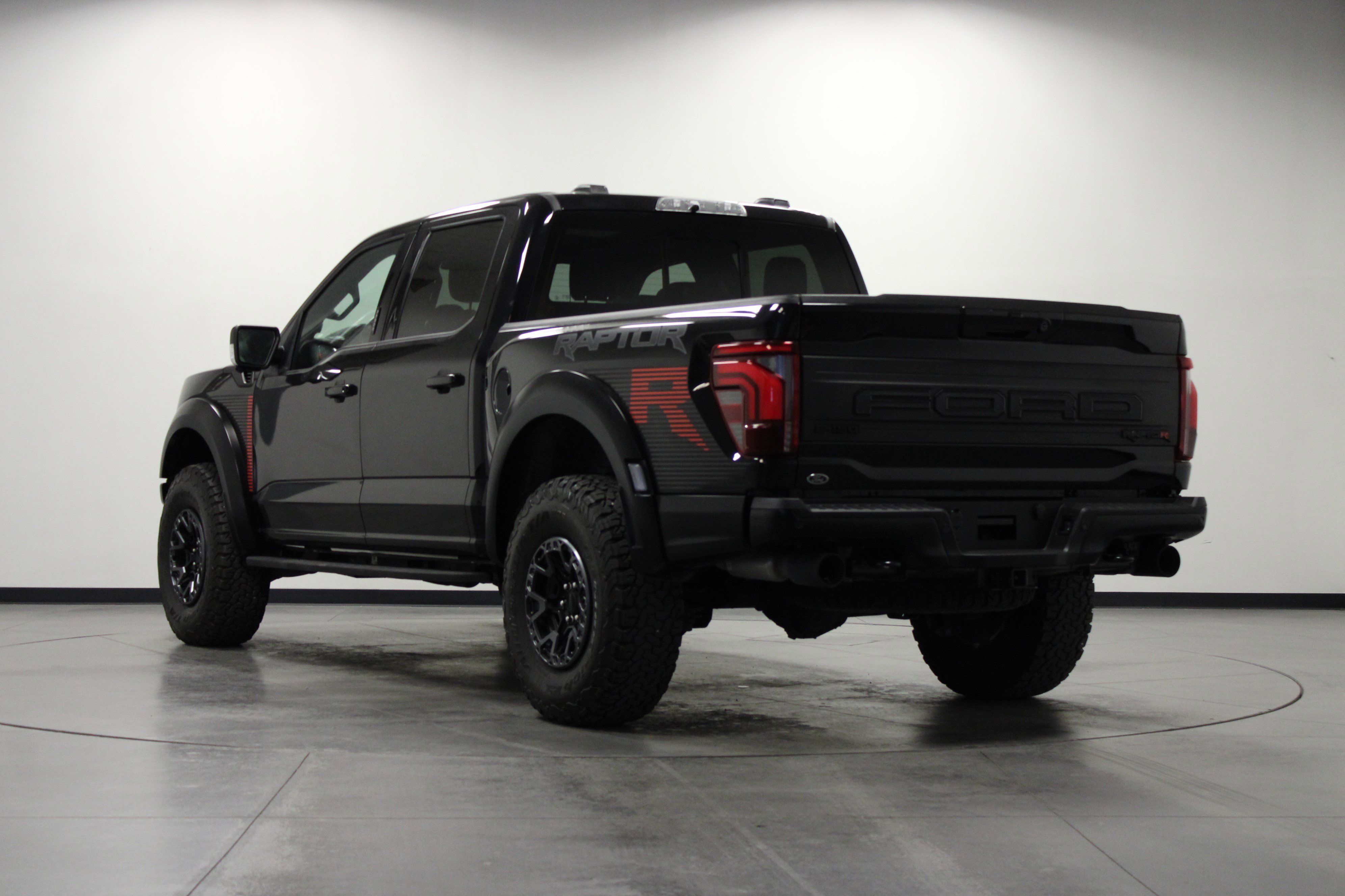 2024 Ford F-150 Raptor photo 5