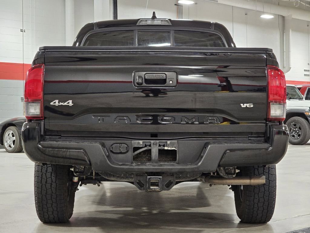 2023 Toyota Tacoma SR photo 9