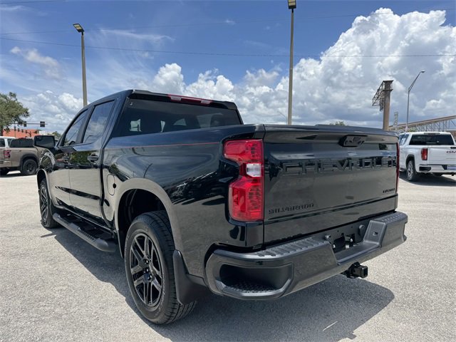 2026 Chevrolet Silverado 1500 Custom photo 4