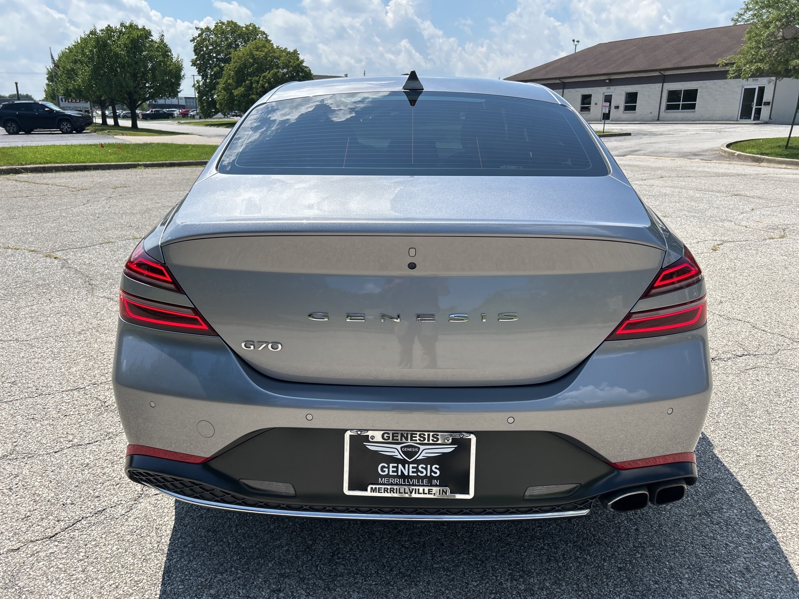 2022 Genesis G70 2.0T photo 8