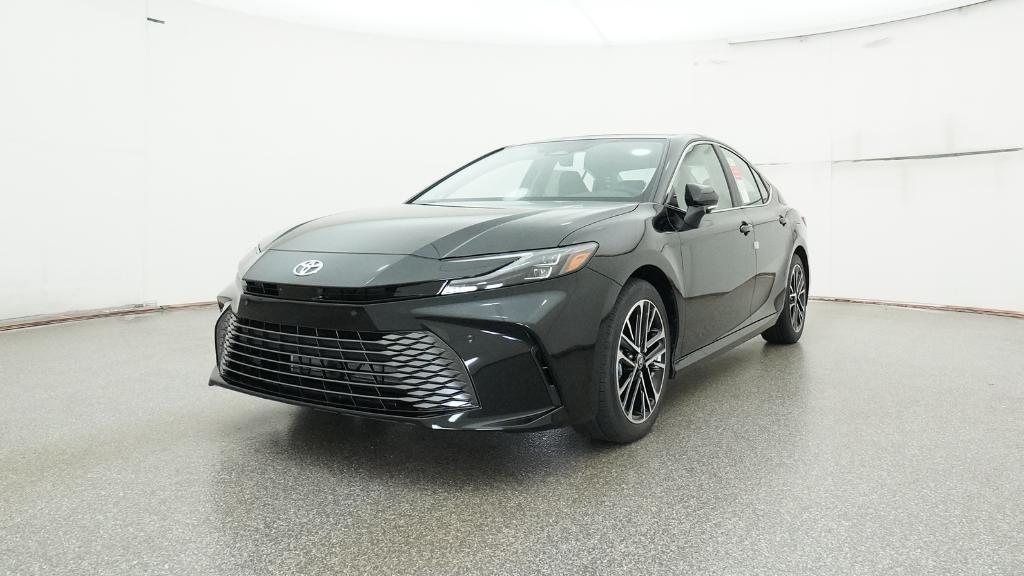 2025 Toyota Camry XLE photo 2