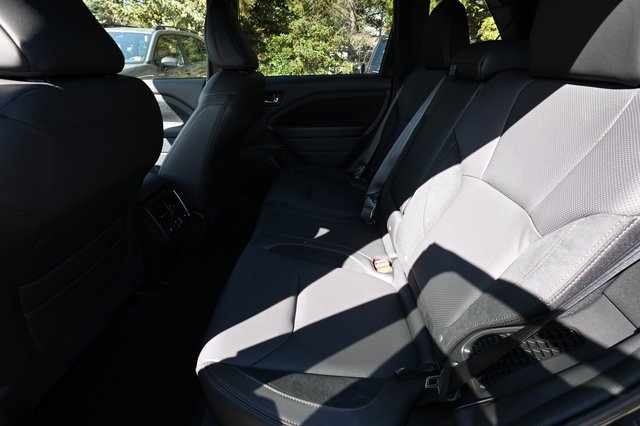 2025 Subaru Forester Touring photo 6