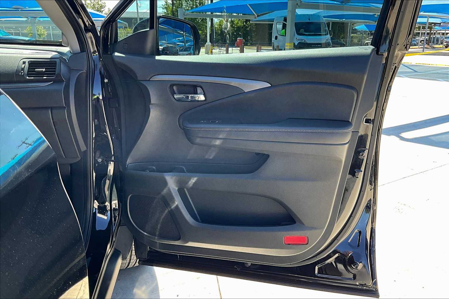 2023 Honda Ridgeline RTL photo 20