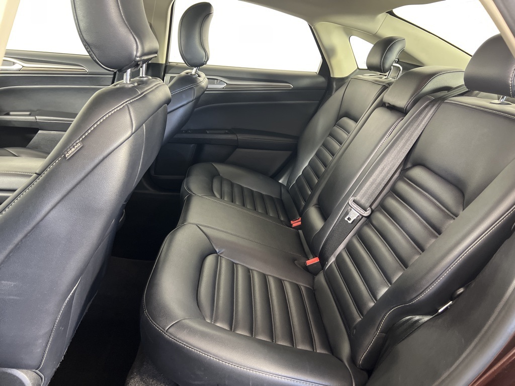 2019 Ford Fusion Hybrid SEL photo 26