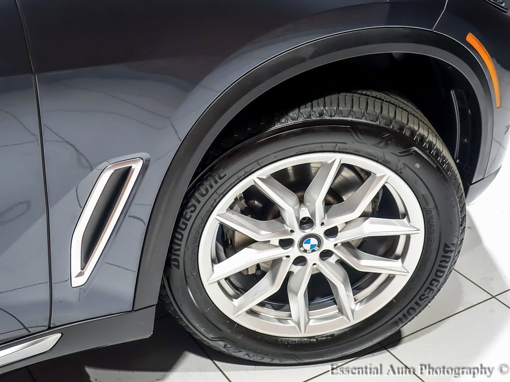 2022 BMW X5 - Image 12
