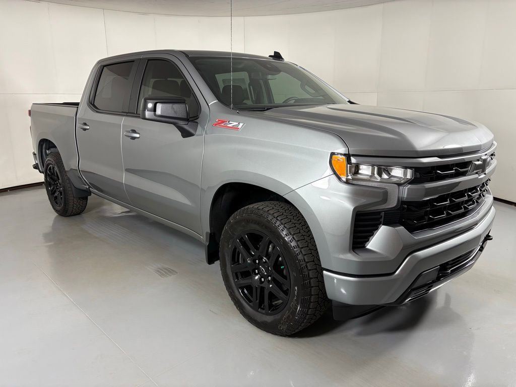 2026 Chevrolet Silverado 1500 RST photo 2