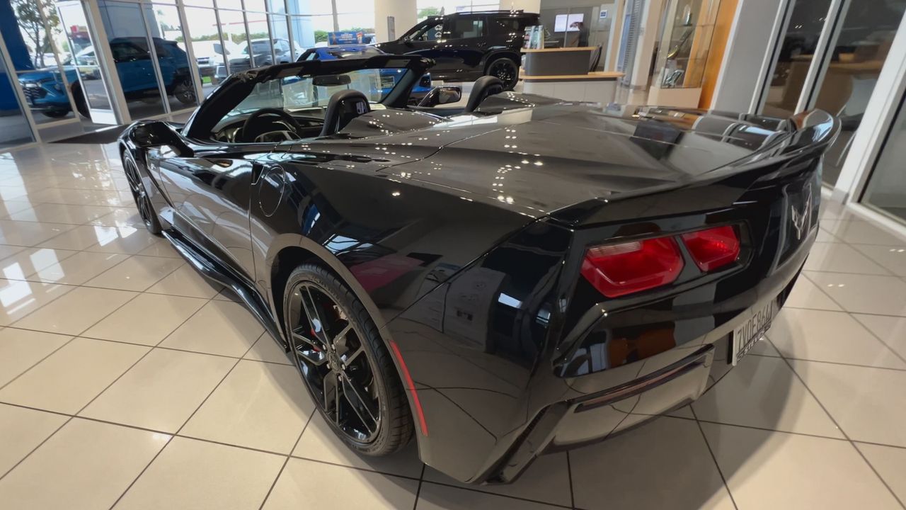2016 Chevrolet Corvette Stingray 1LT photo 34