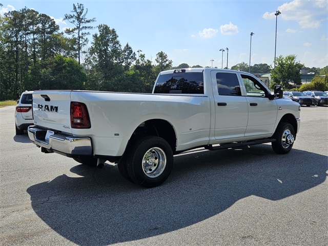 2026 Ram 3500 Tradesman photo 12