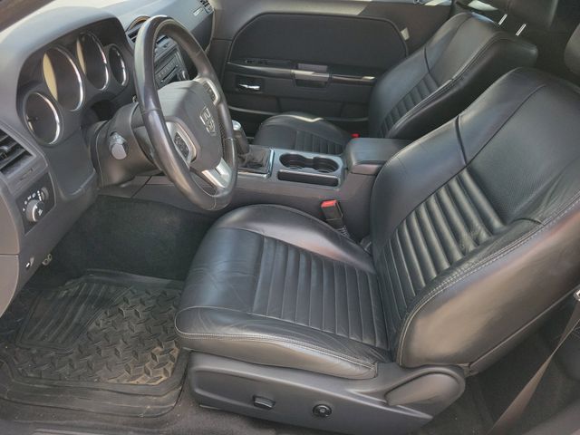 2014 Dodge Challenger R/T photo 3