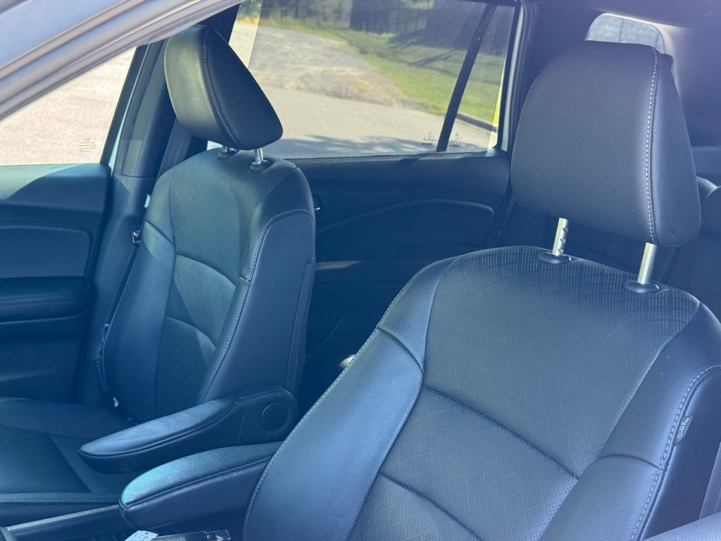2019 Honda Passport EX-L photo 20