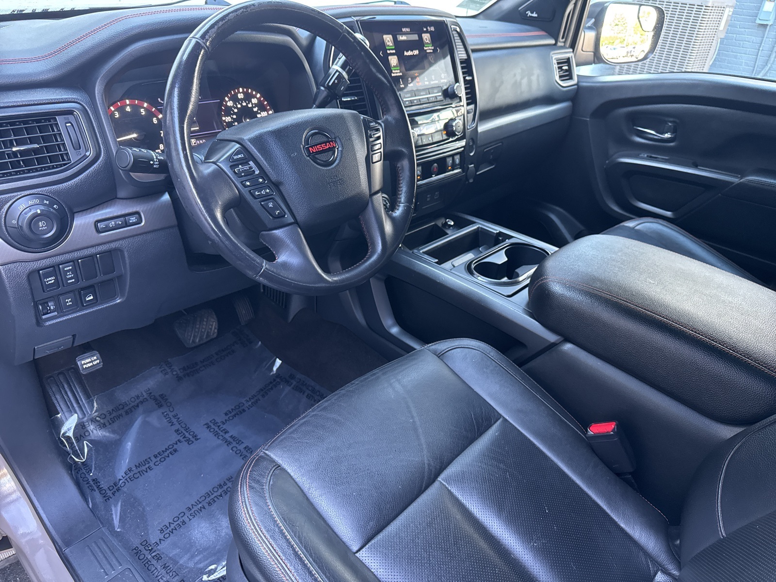 2021 Nissan Titan PRO-4X photo 35