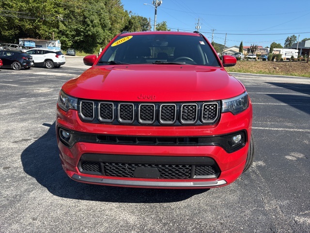 2023 Jeep Compass Limited photo 3