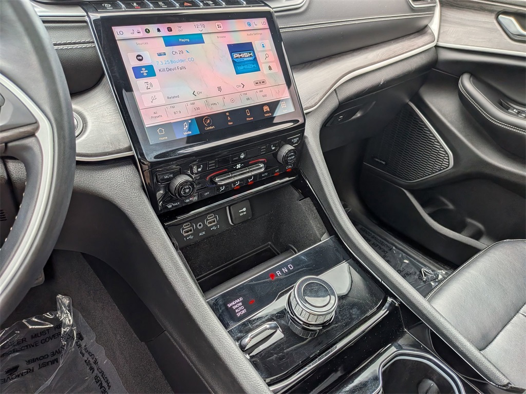2022 Jeep Grand Cherokee Limited photo 12