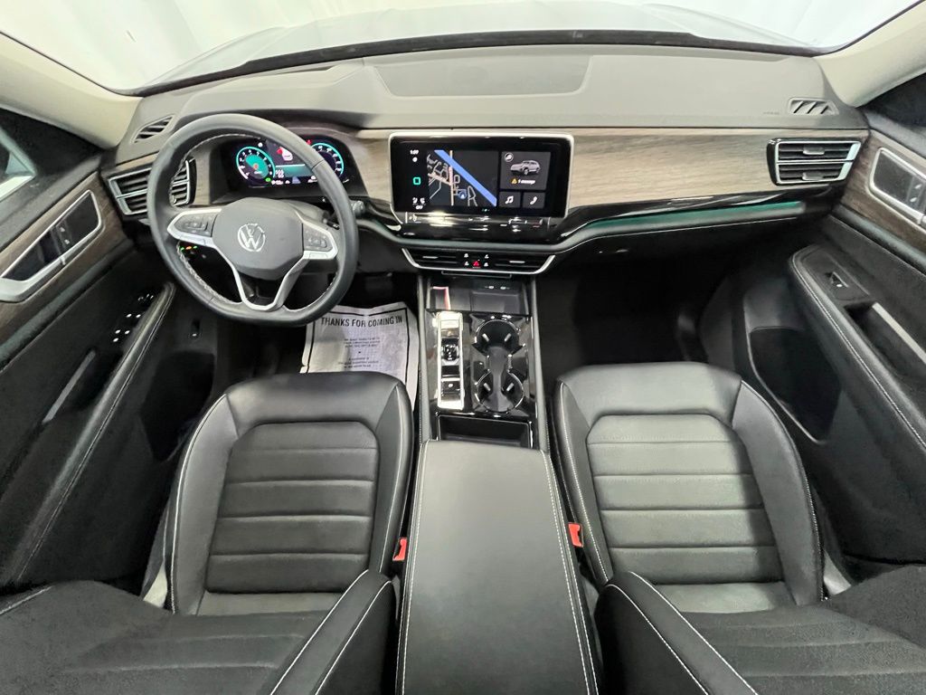 2024 Volkswagen Atlas SEL photo 13