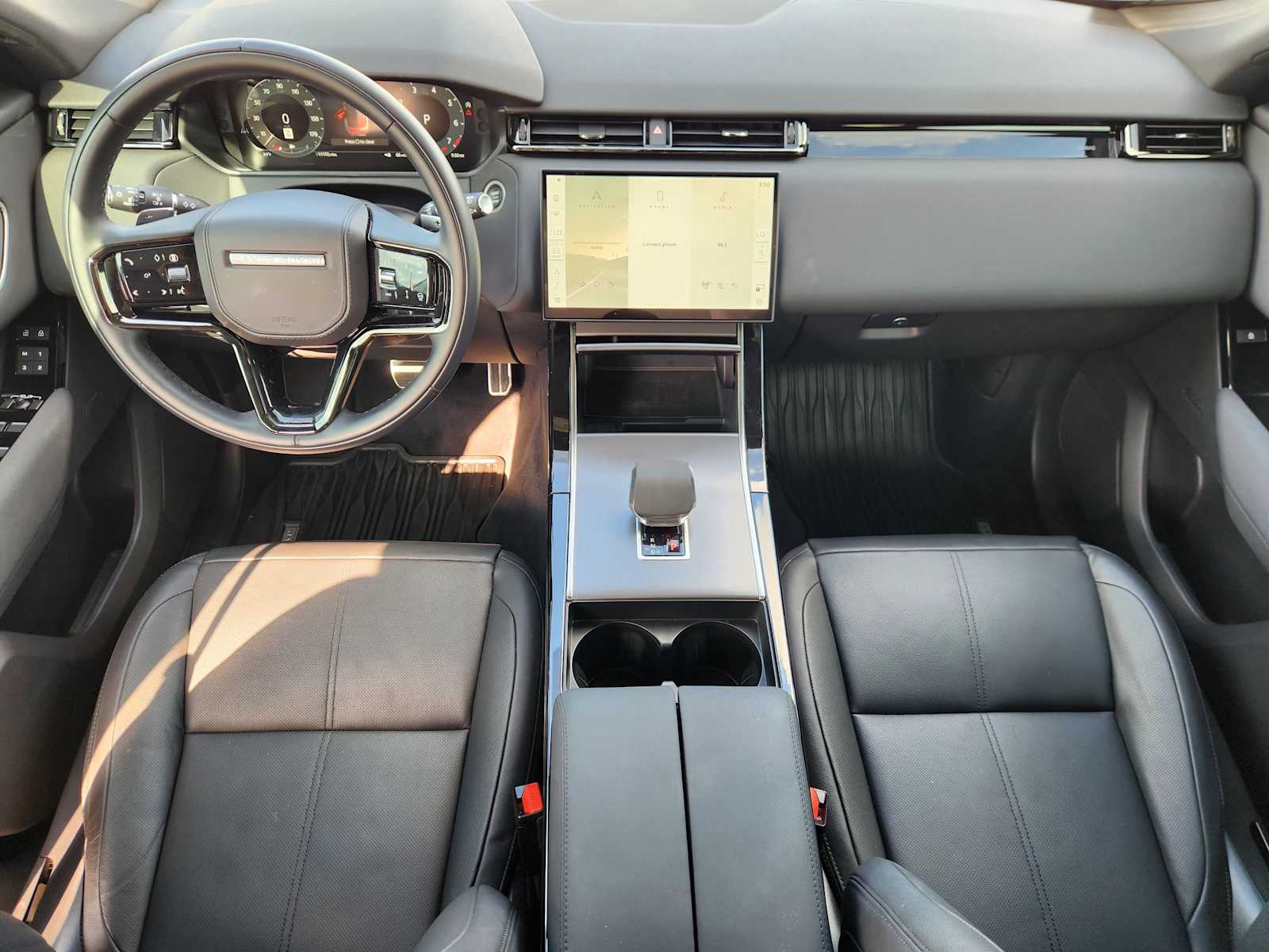 2025 Land Rover Range Rover SE photo 15