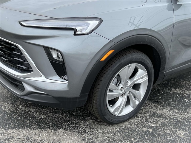 2025 Buick Encore GX Preferred photo 8