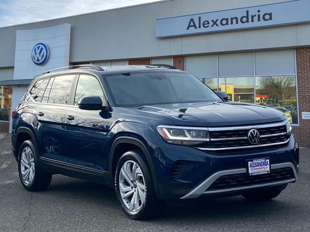 2022 Volkswagen Atlas SE w/Tech's photo