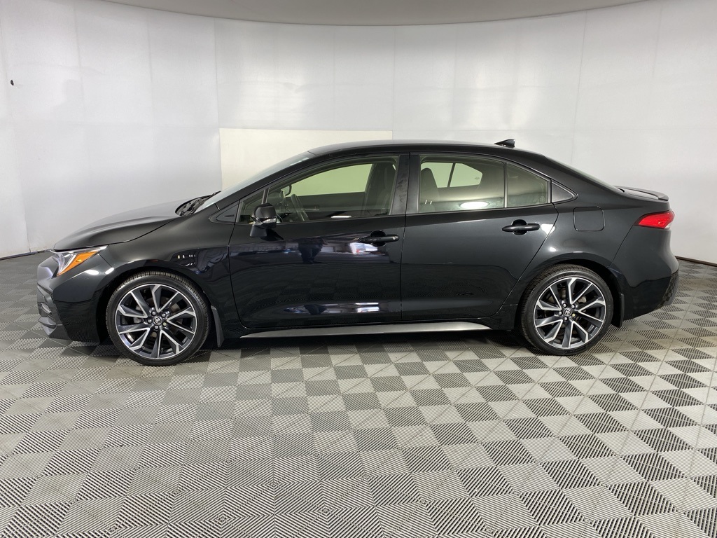 2022 Toyota Corolla SE photo 5