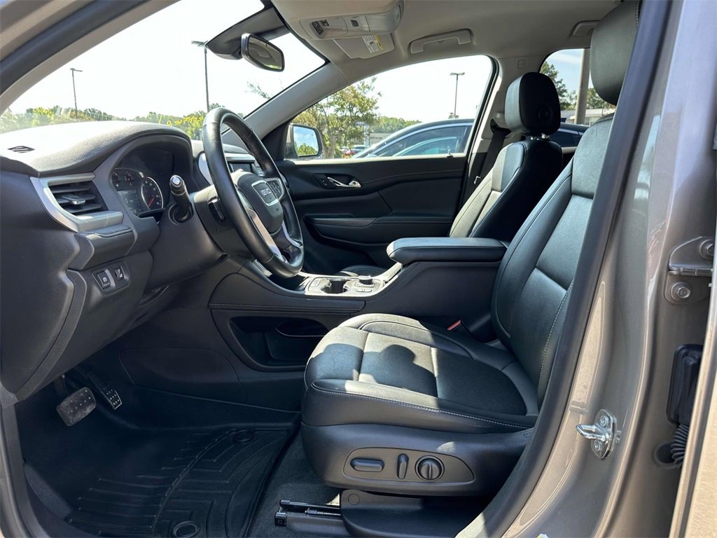 2023 Gmc Acadia SLT photo 4