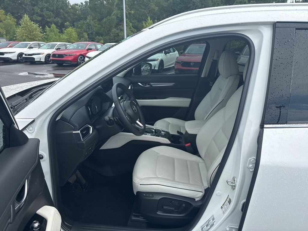 2024 Mazda CX-5 2.5 Premium Plus photo 8