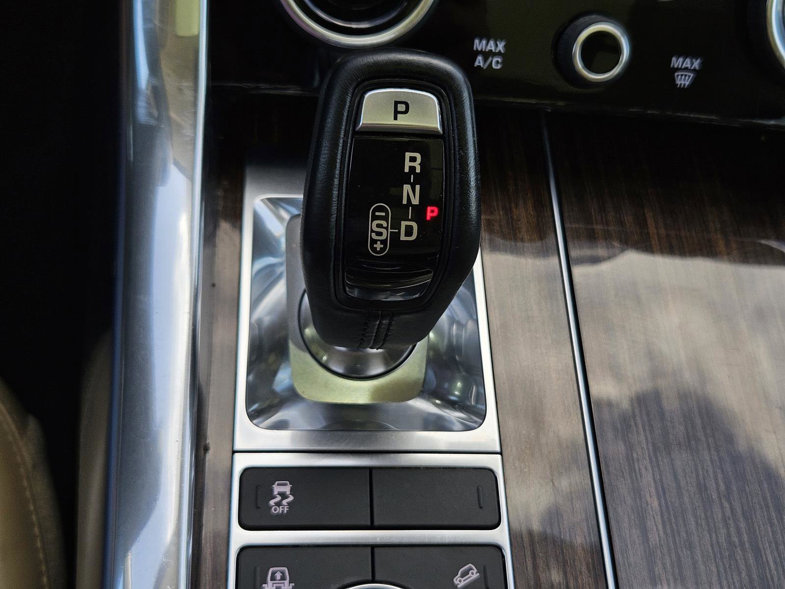 2018 Land Rover Range Rover Sport HSE photo 19