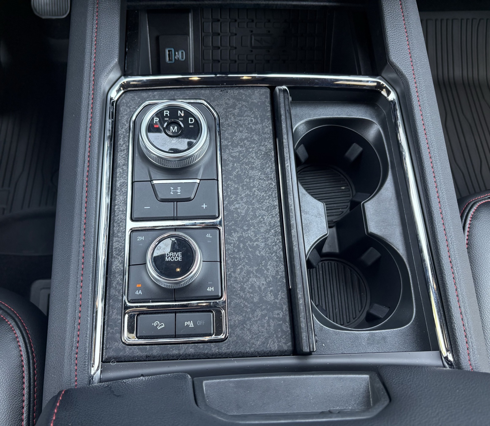 2024 Ford Expedition MAX Limited photo 24