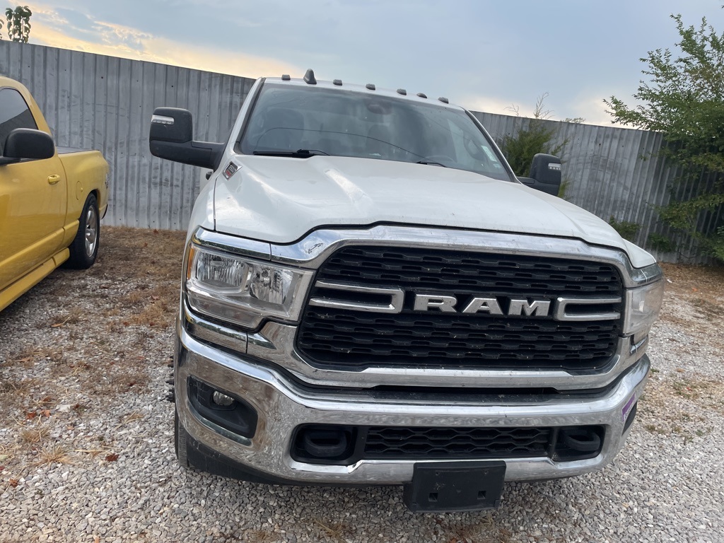 2024 Ram 3500 Big Horn photo 7