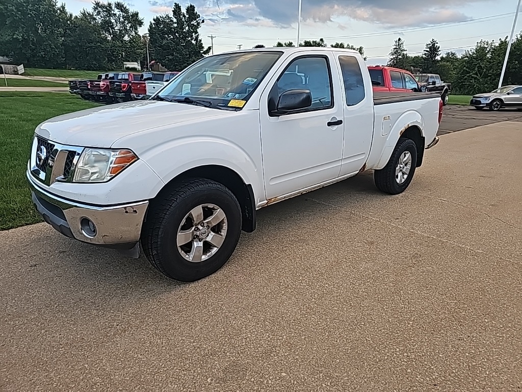 2010 Nissan Frontier SE photo 4