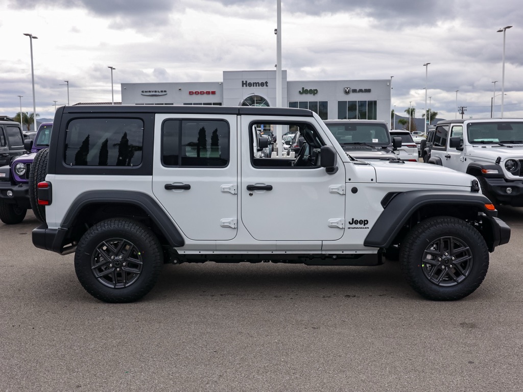 New 2026 Bright White Clear-Coat Exterior Paint Jeep Sport S image 2