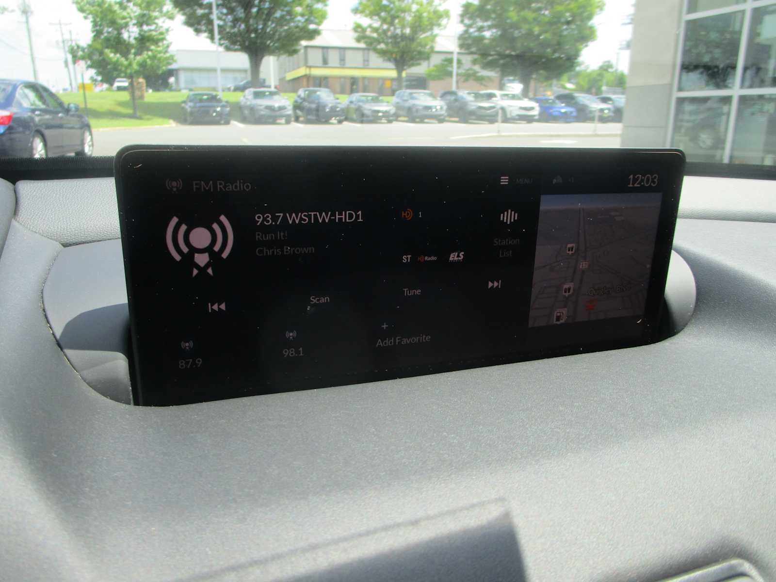 2025 Acura TLX Technology photo 19