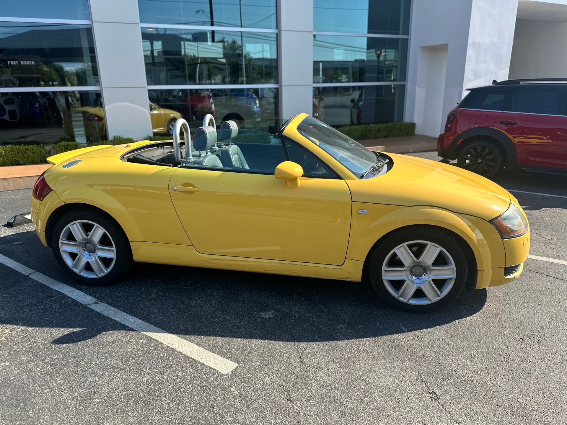 Used 2004 Audi TT Base with VIN TRUTC28N841010460 for sale in Fort Worth, TX
