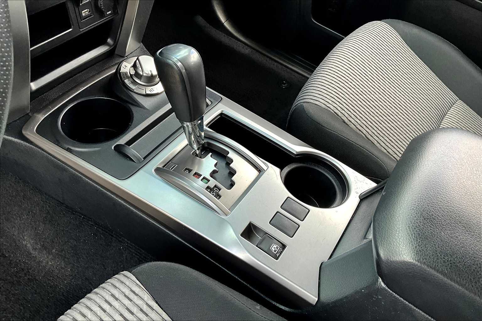 2024 Toyota 4Runner SR5 photo 16