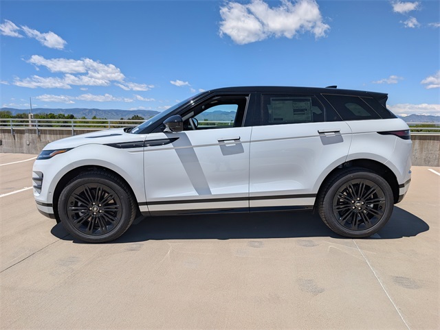 2026 Land Rover Range Rover Evoque Dynamic SE photo 3