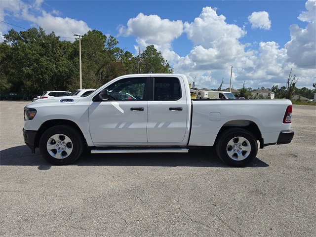 2024 Ram 1500 Tradesman photo 2