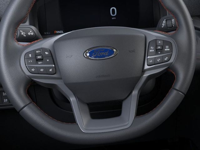 2025 Ford Explorer photo 10