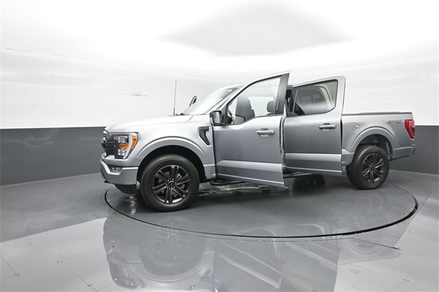 2022 Ford F-150 XLT photo 32