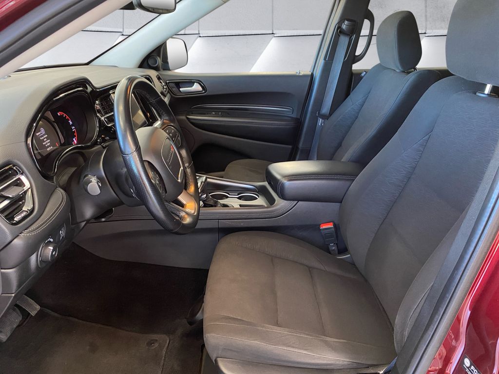 2022 Dodge Durango SXT photo 7