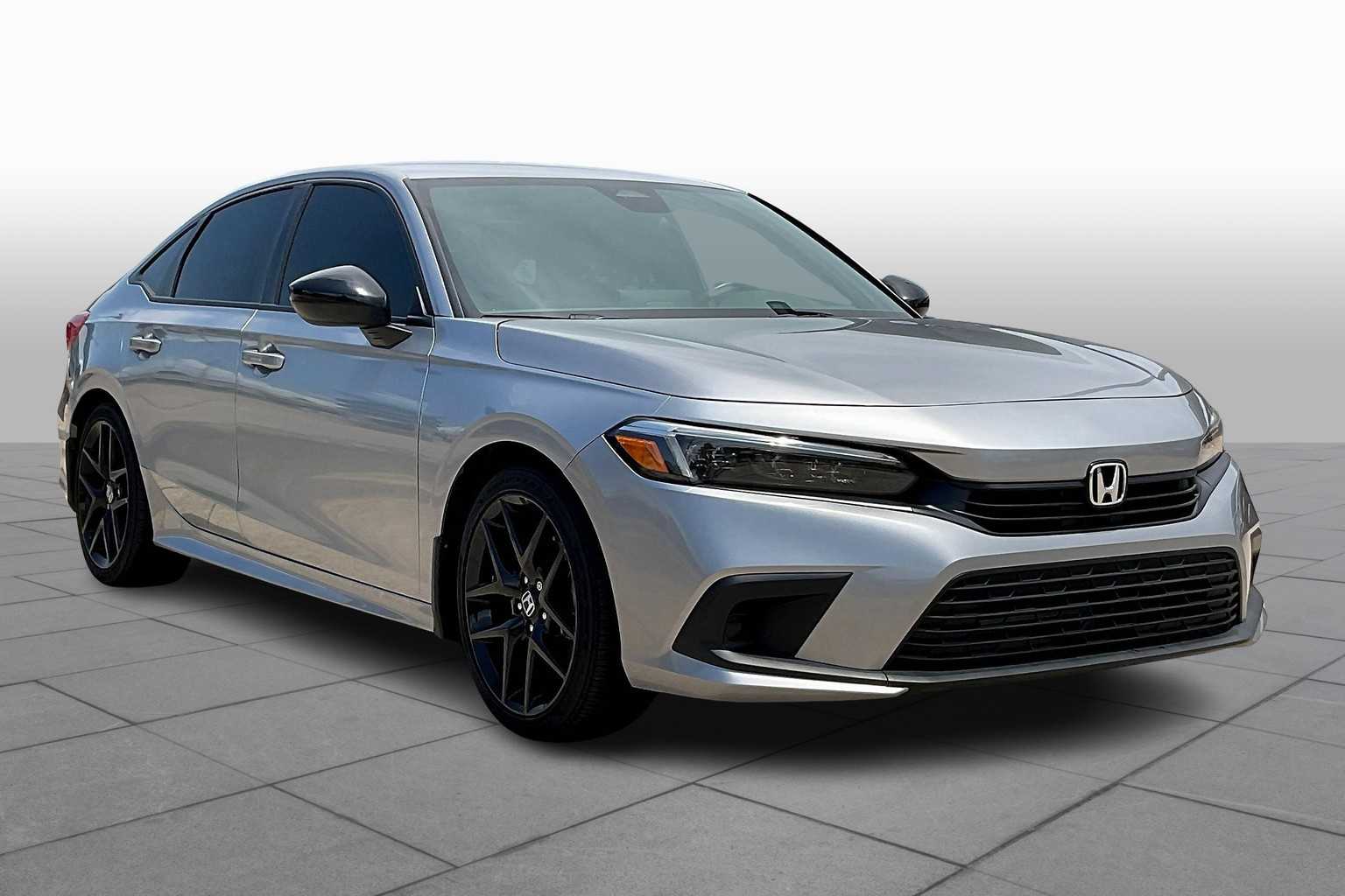 2024 Honda Civic Sport photo 2