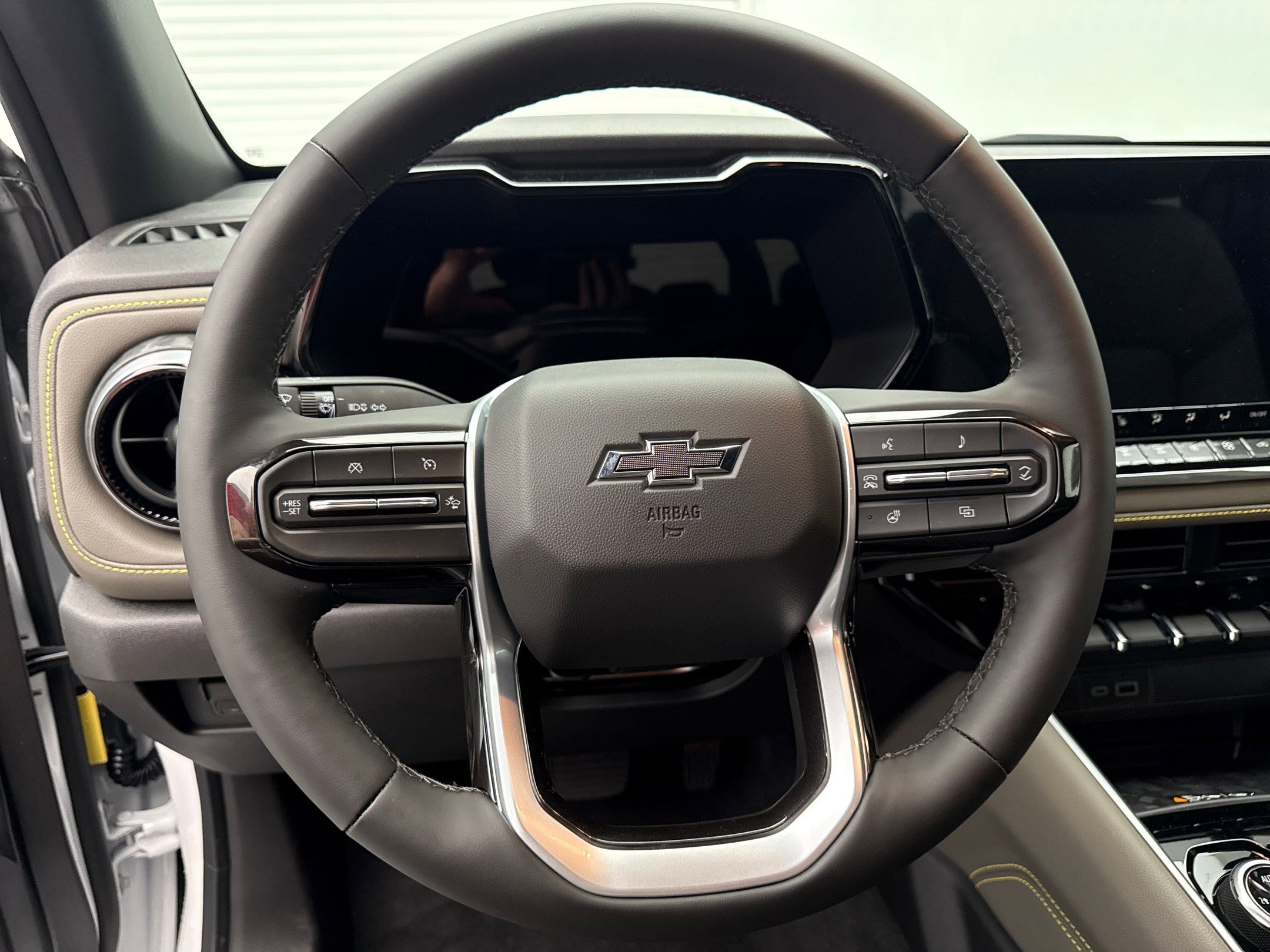 2026 Chevrolet Colorado ZR2 photo 15